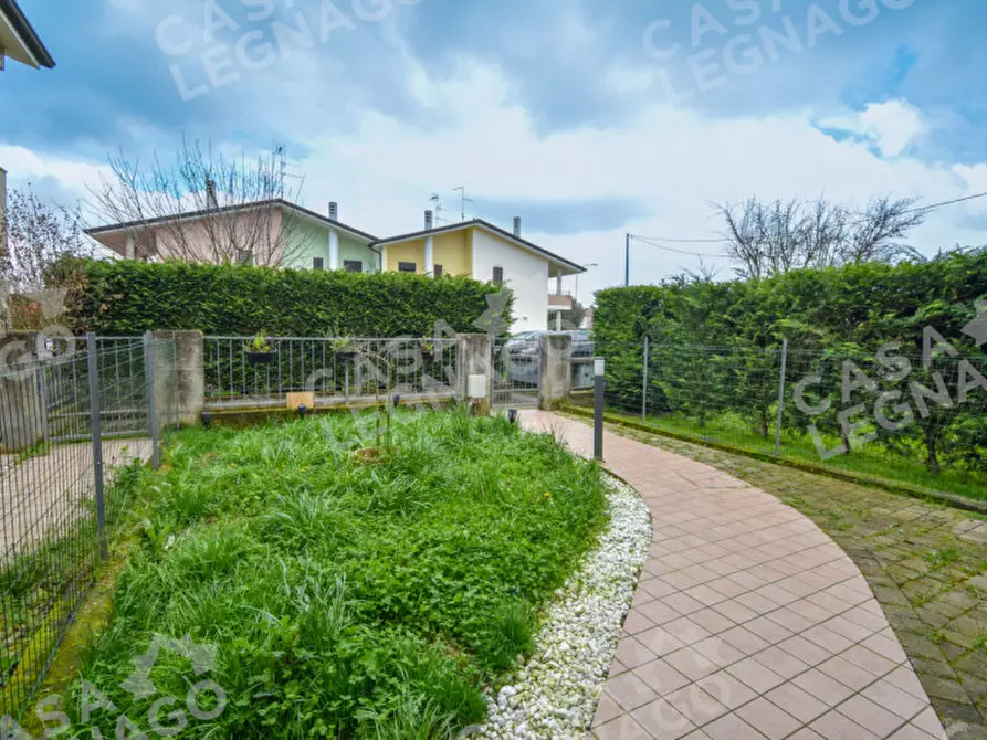 Immagine 23 di Villetta a schiera in vendita  in Via Lovara a Villa Bartolomea