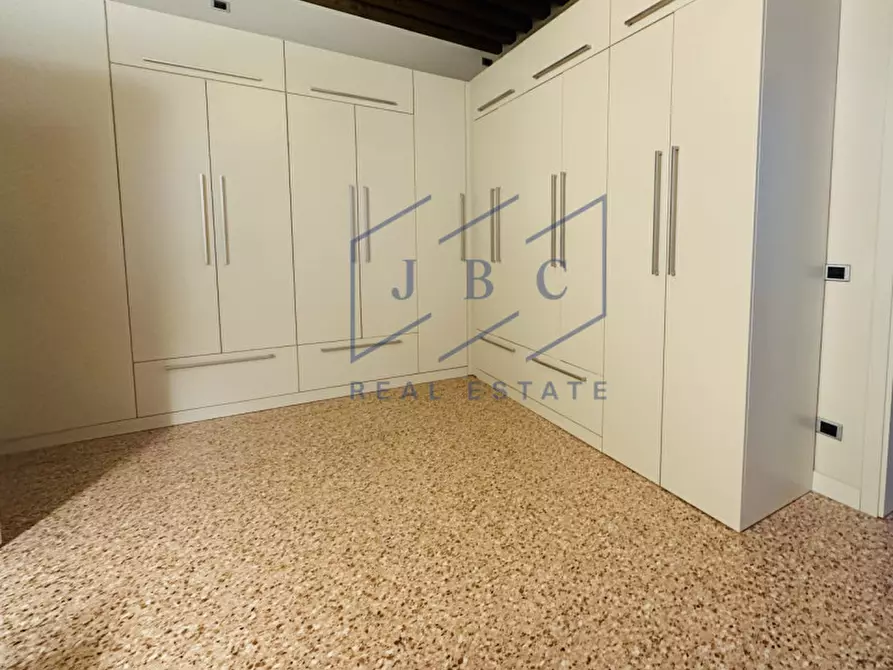 Immagine 17 di Appartamento in vendita  in Via Roma a Oderzo