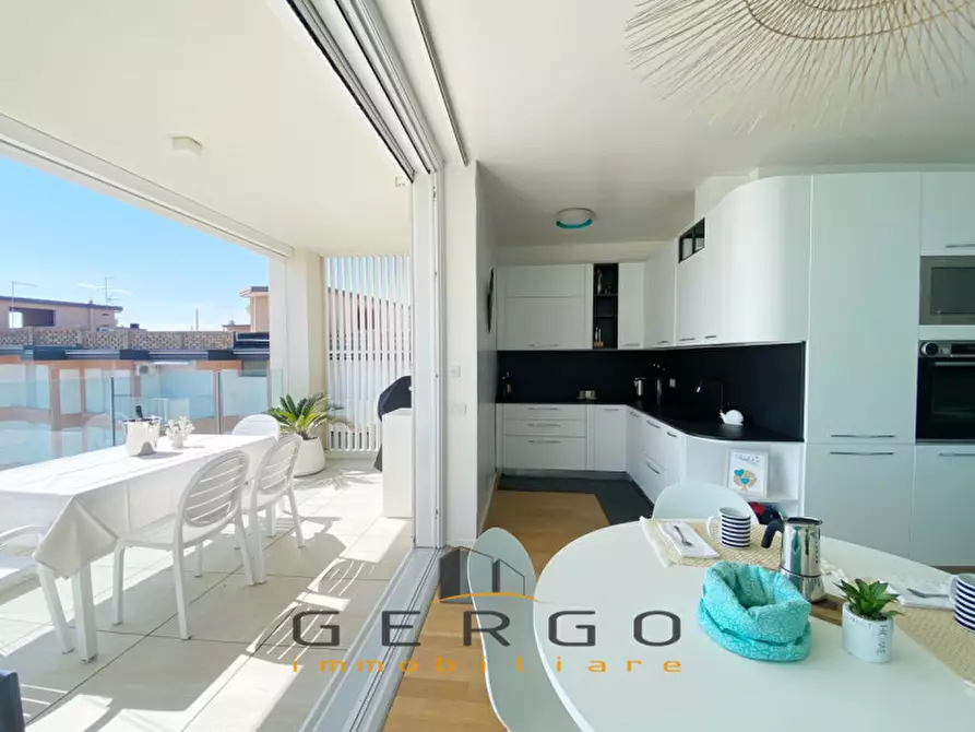 Immagine 1 di Attico in vendita  in Via Andrea Bafile a Jesolo