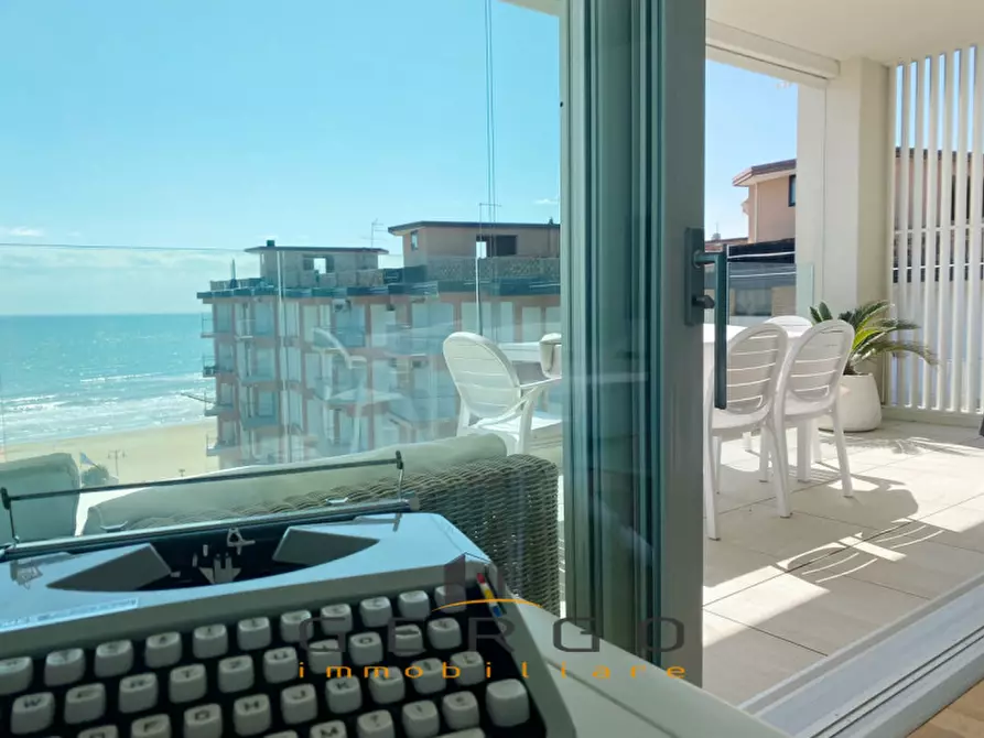 Immagine 15 di Attico in vendita  in Via Andrea Bafile a Jesolo