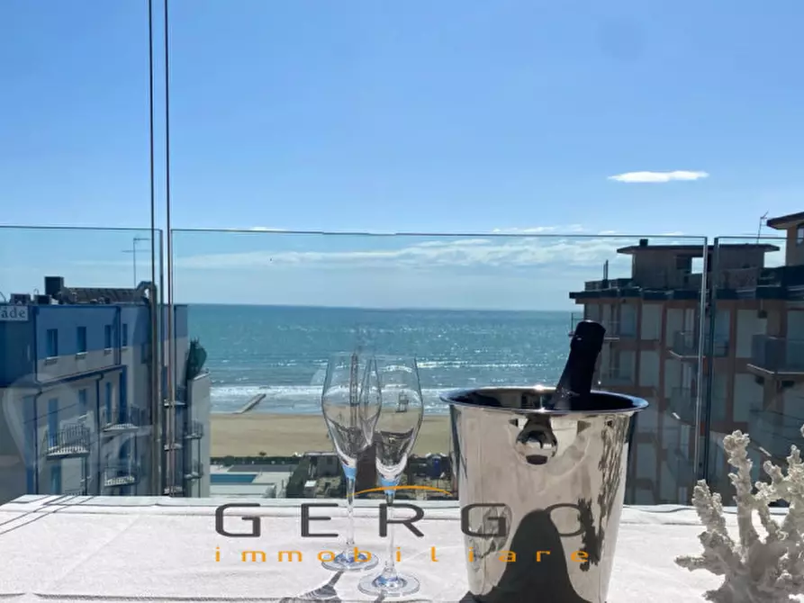 Immagine 19 di Attico in vendita  in Via Andrea Bafile a Jesolo