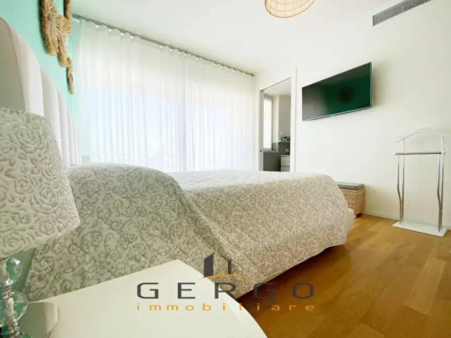 Immagine 29 di Attico in vendita  in Via Andrea Bafile a Jesolo