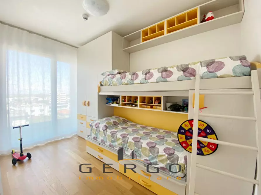 Immagine 37 di Attico in vendita  in Via Andrea Bafile a Jesolo