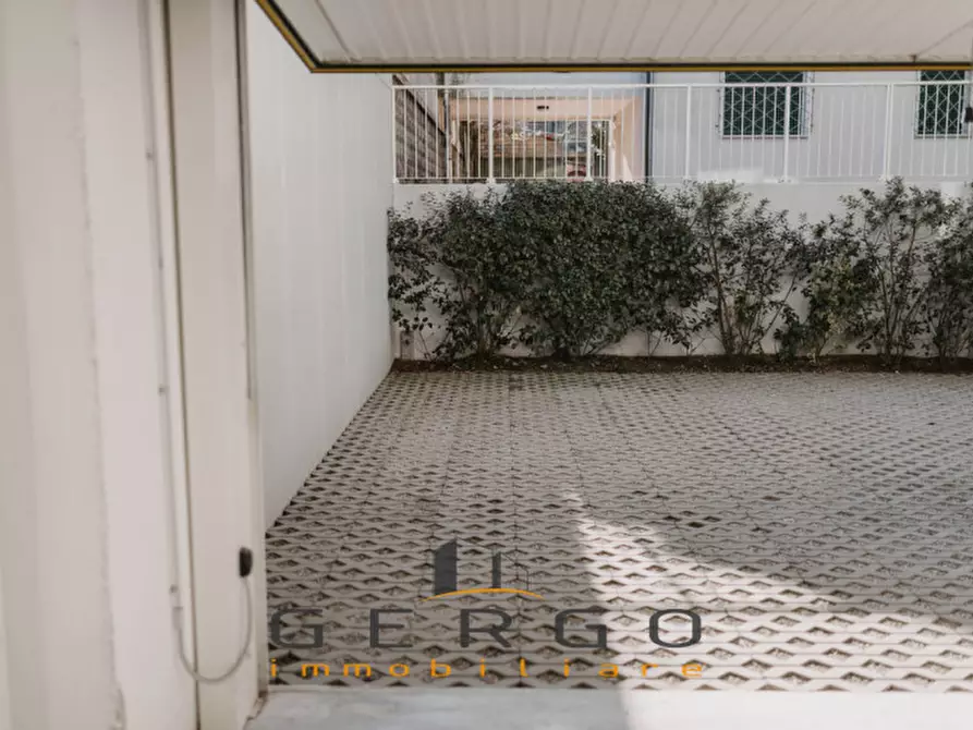 Immagine 45 di Attico in vendita  in Via Andrea Bafile a Jesolo