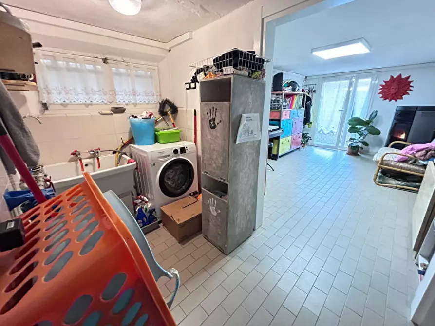 Immagine 13 di Appartamento in vendita  in Via Firenze a Sorbolo Mezzani