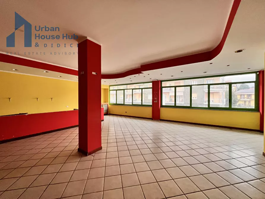 Immagine 8 di Negozio in affitto  in Viale Colli 23 a Rivoli