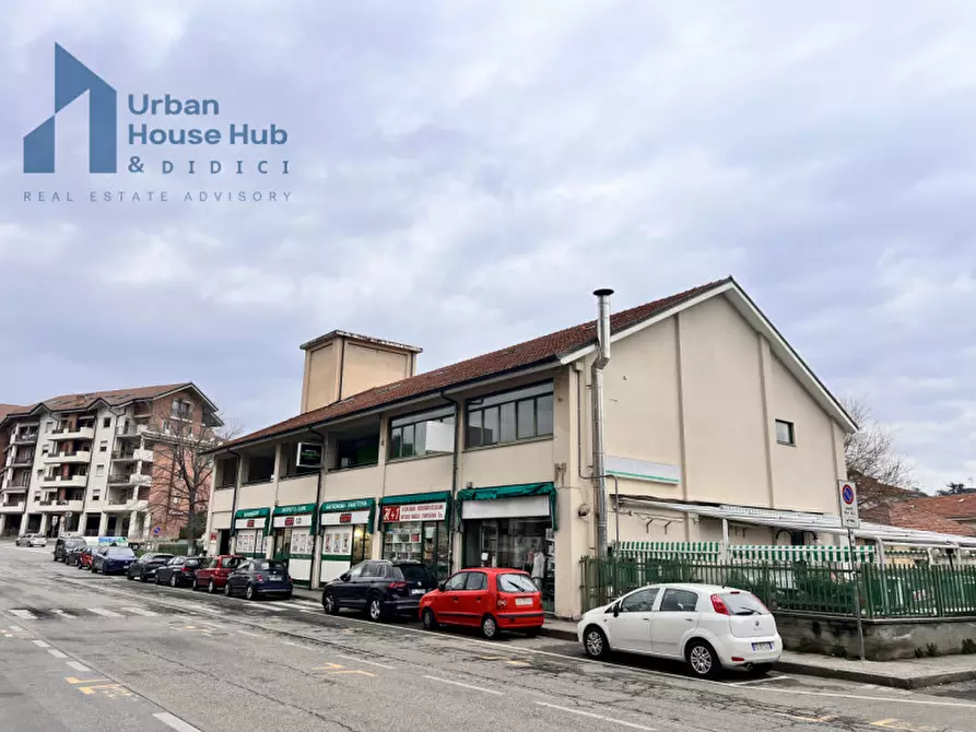 Immagine 23 di Negozio in affitto  in Viale Colli 23 a Rivoli