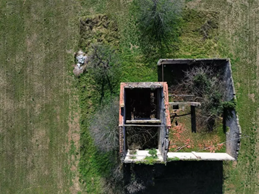 Immagine 11 di Rustico / casale in vendita  in LOCALITA CHIALBERINO a Bussolengo