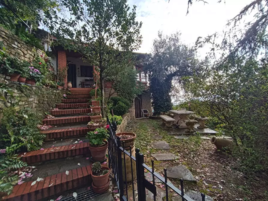 Immagine 2 di Villa in vendita  in Vallebona a Vallebona