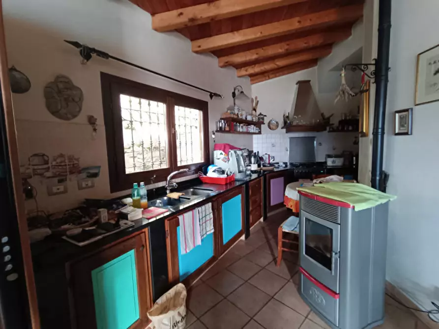 Immagine 7 di Villa in vendita  in Vallebona a Vallebona