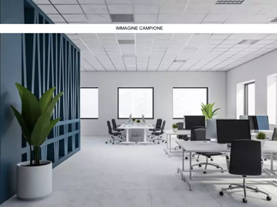 Immagine 1 di Ufficio in affitto  a Verona