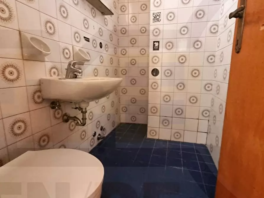 Immagine 19 di Appartamento in vendita  in via tellarini 79 a Lugo