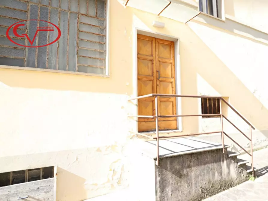 Immagine 3 di Casa bifamiliare in vendita  in stadio a Montevarchi