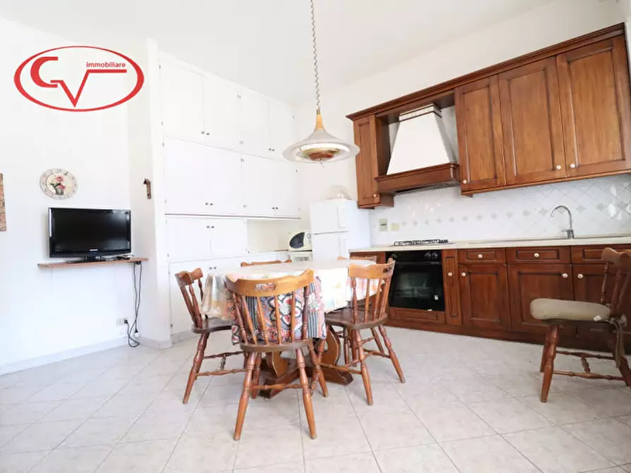 Immagine 46 di Casa bifamiliare in vendita  in stadio a Montevarchi