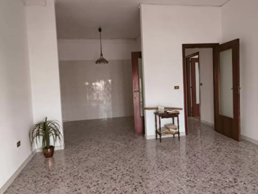 Immagine 6 di Appartamento in vendita  in Via Apollo XI a Eboli