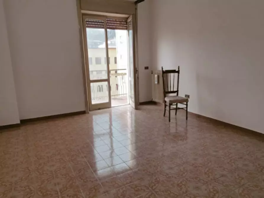 Immagine 7 di Appartamento in vendita  in Via Apollo XI a Eboli