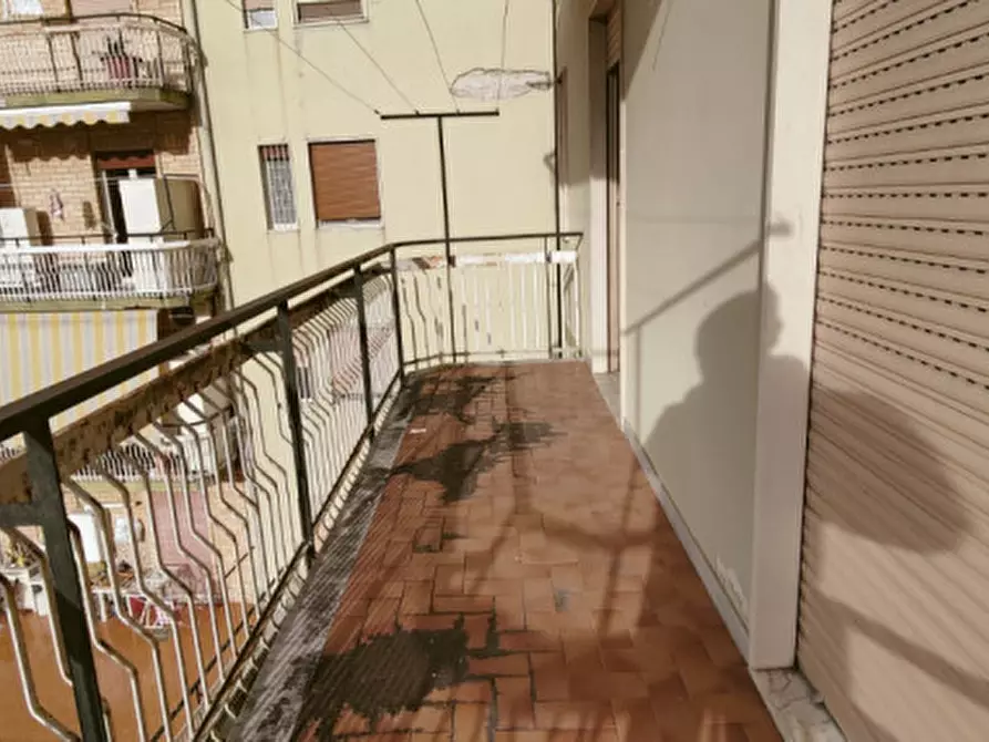 Immagine 13 di Appartamento in vendita  in Via Apollo XI a Eboli