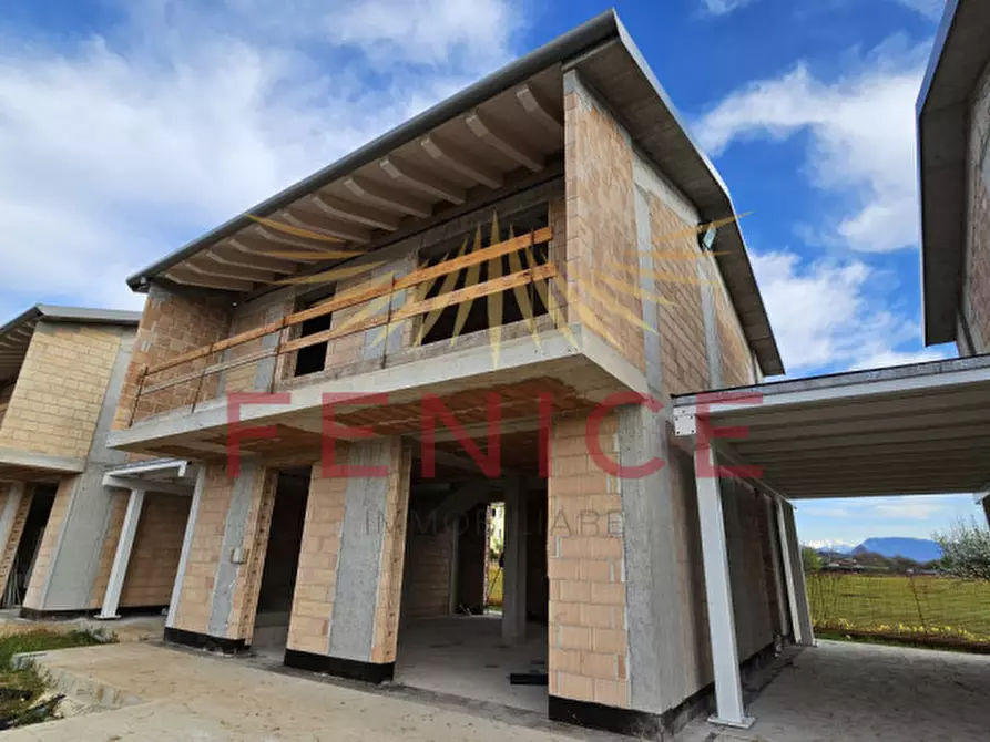 Immagine 5 di Casa indipendente in vendita  in VIA UNDICI FEBBRAIO a Giavera Del Montello