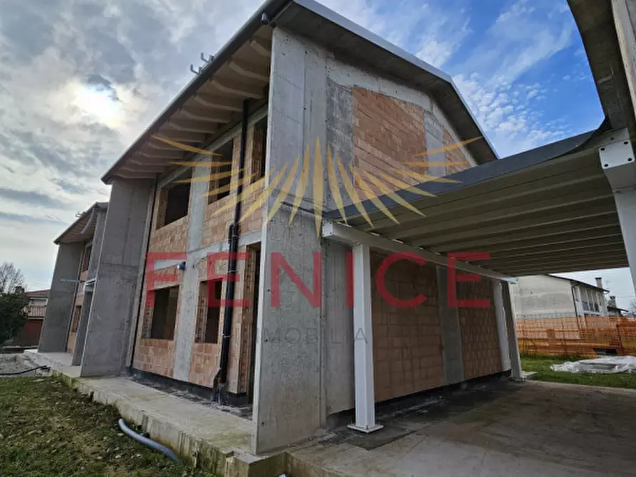 Immagine 14 di Casa indipendente in vendita  in VIA UNDICI FEBBRAIO a Giavera Del Montello