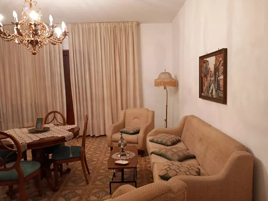 Immagine 3 di Casa indipendente in vendita  in Centro a Montemesola