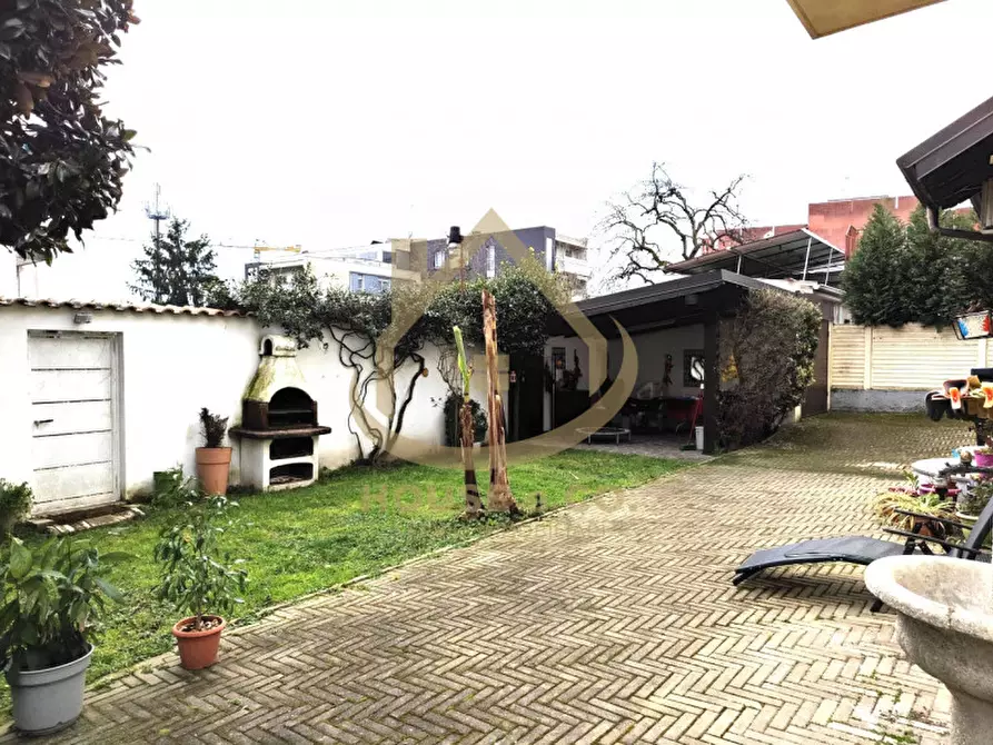 Immagine 53 di Villa in vendita  in Via Madonna Sette Dolori a Vigevano