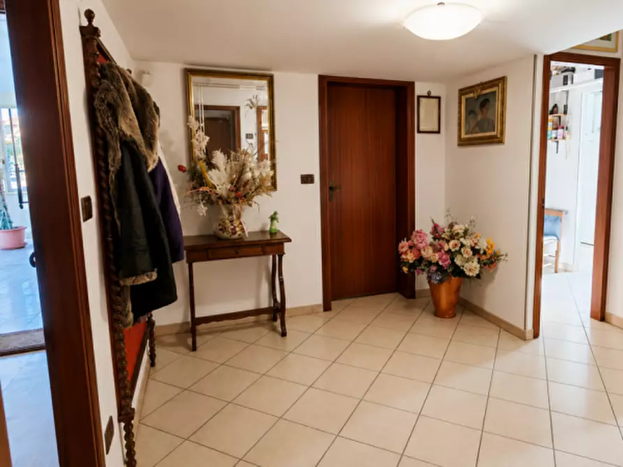 Immagine 6 di Casa indipendente in vendita  a Montegrotto Terme