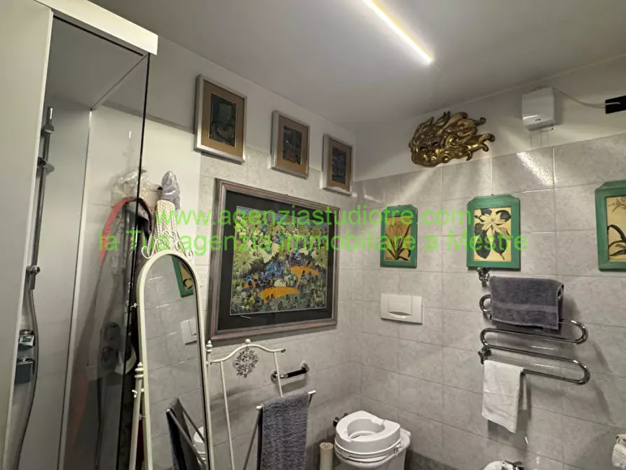 Immagine 24 di Appartamento in vendita  in via torre belfredo 148 a Venezia