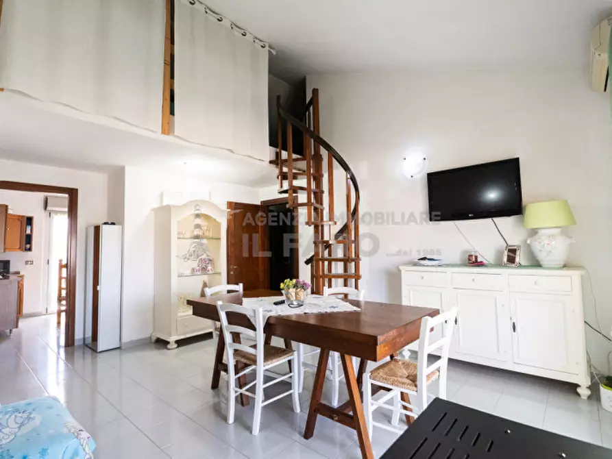 Immagine 4 di Appartamento in vendita  in Via Indipendenza a La Maddalena