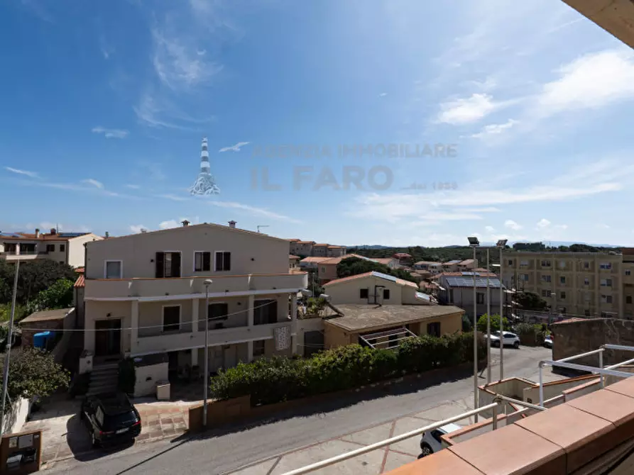Immagine 13 di Appartamento in vendita  in Via Indipendenza a La Maddalena