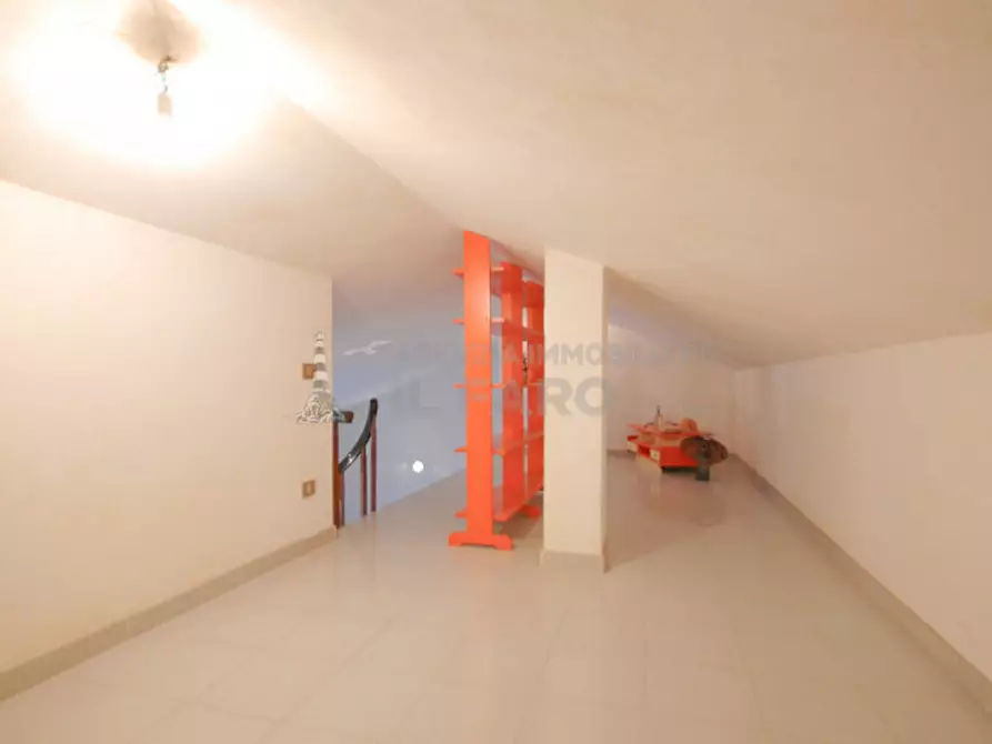 Immagine 19 di Appartamento in vendita  in Via Indipendenza a La Maddalena