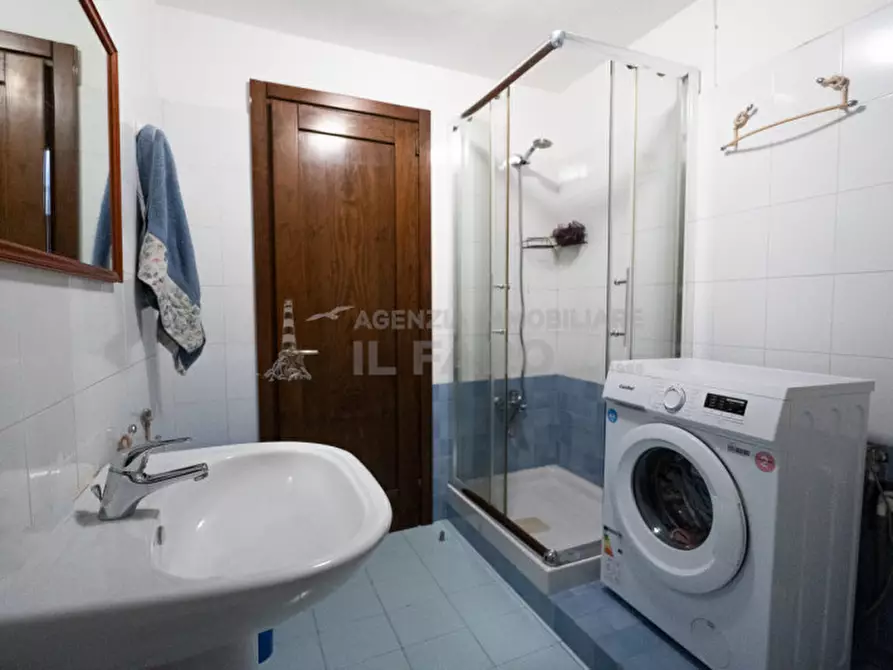 Immagine 19 di Appartamento in vendita  in Via Indipendenza a La Maddalena