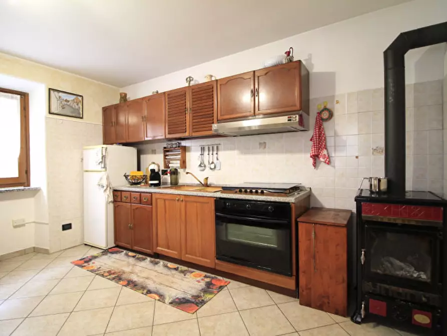 Immagine 3 di Casa indipendente in vendita  in Baitoni a Bondone