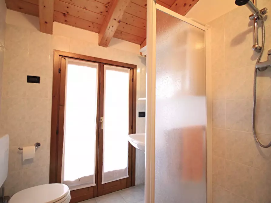 Immagine 17 di Casa indipendente in vendita  in Baitoni a Bondone