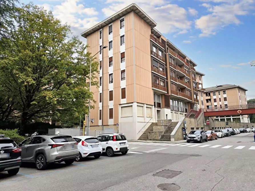 Immagine 18 di Ufficio in vendita  in Viale Mazzini, N. 79-83-87-91-95 a Vicenza