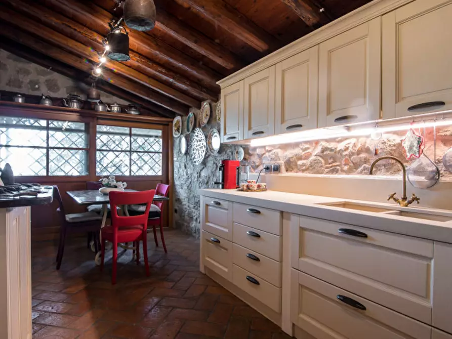 Immagine 11 di Villa in vendita  in Via Murale a Baone