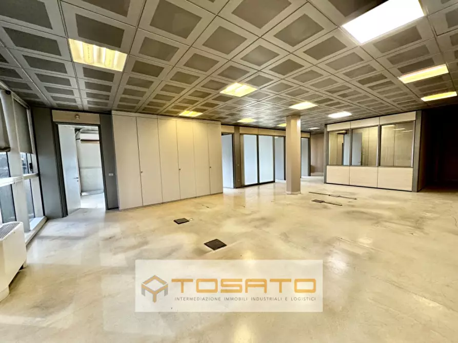 Immagine 2 di Ufficio in affitto  a Sona