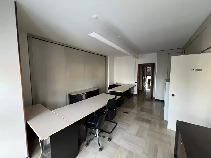 Immagine 10 di Ufficio in affitto  in Via Trieste a Padova