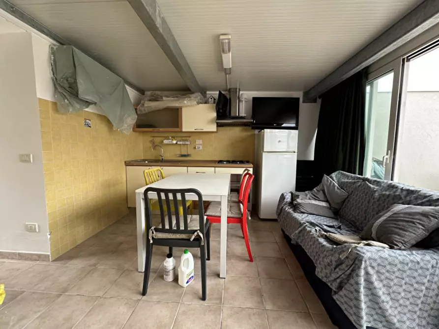 Immagine 18 di Attico in vendita  a Senigallia