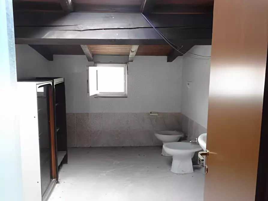 Immagine 10 di Appartamento in vendita  in Via Villa Biscossi, 21 a Galliavola