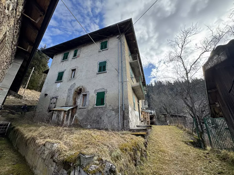 Immagine 21 di Appartamento in vendita  in Via Borgo Rin di Sopra,14 a Vigo Di Cadore
