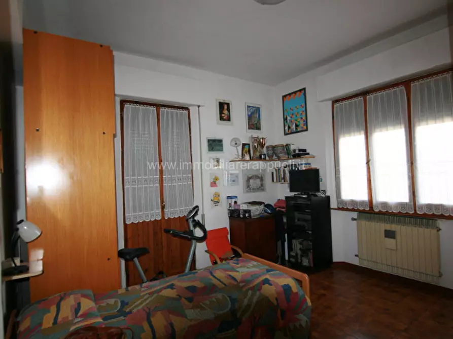 Immagine 5 di Appartamento in vendita  a Sinalunga