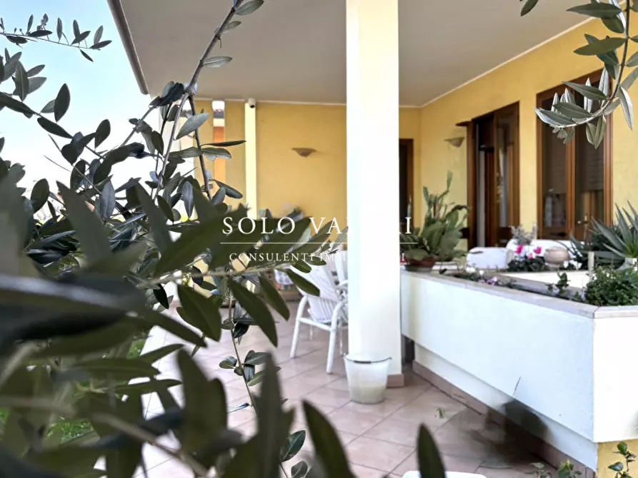 Immagine 2 di Casa bifamiliare in vendita  a Castelfranco Veneto