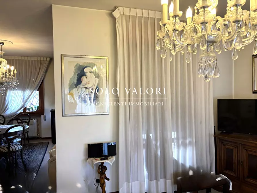 Immagine 5 di Casa bifamiliare in vendita  a Castelfranco Veneto