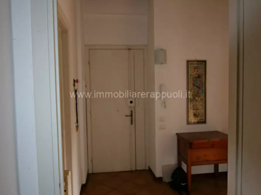 Immagine 15 di Appartamento in vendita  a Sinalunga