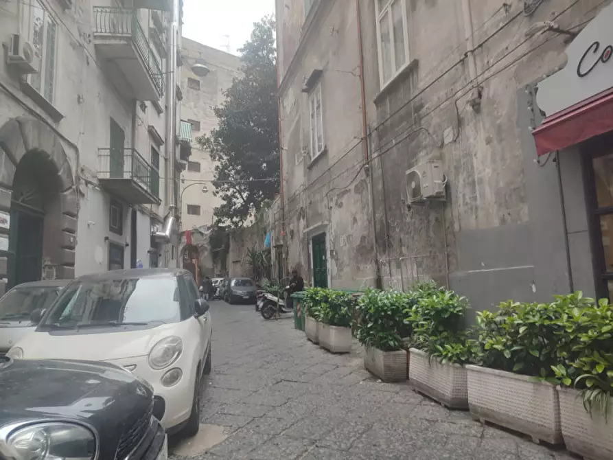 Immagine 9 di Capannone industriale in vendita  in Vico Santa Maria del Pozzo a Napoli