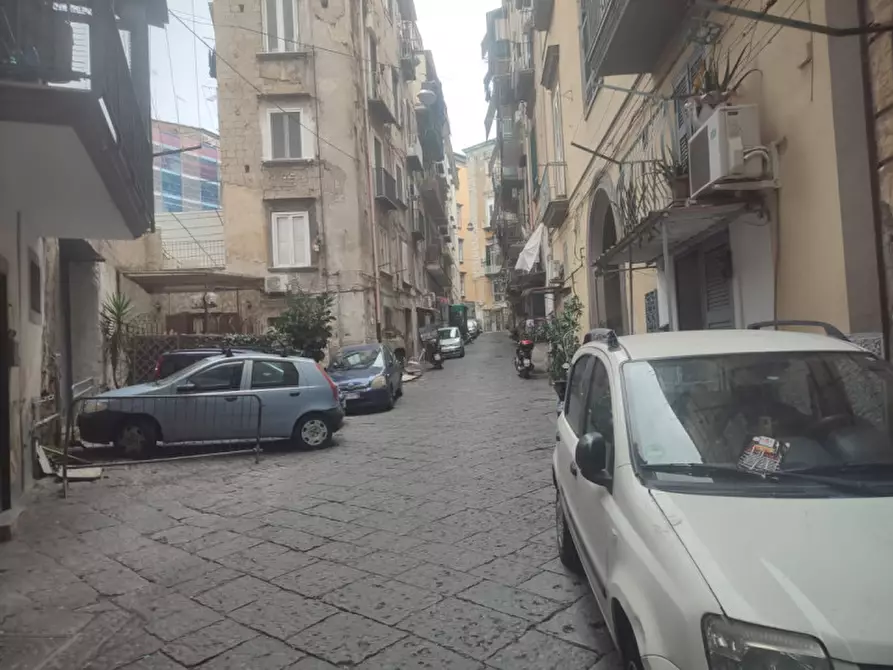 Immagine 13 di Capannone industriale in vendita  in Vico Santa Maria del Pozzo a Napoli