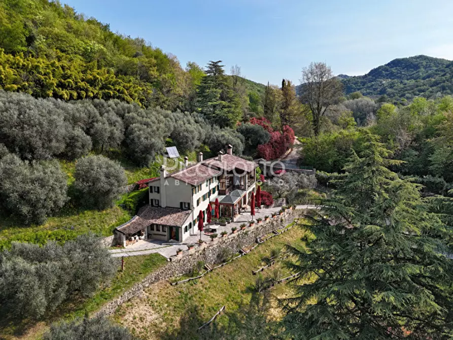 Immagine 10 di Villa in vendita  in via Monte dei Frati a Asolo