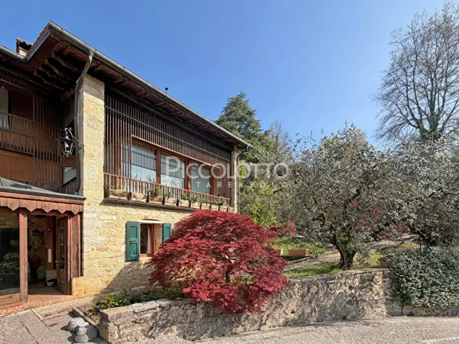 Immagine 13 di Villa in vendita  in via Monte dei Frati a Asolo