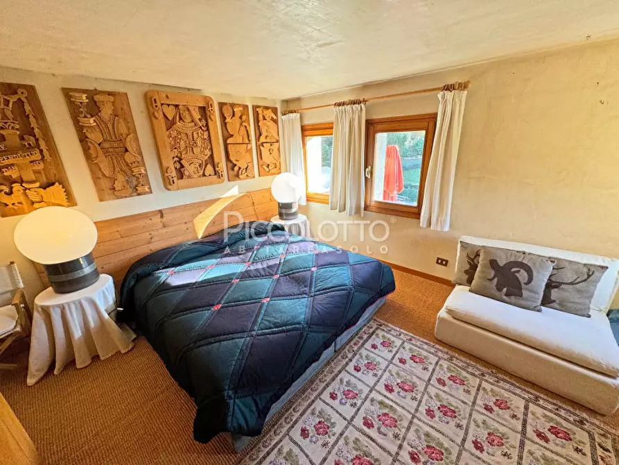 Immagine 14 di Villa in vendita  in via Monte dei Frati a Asolo