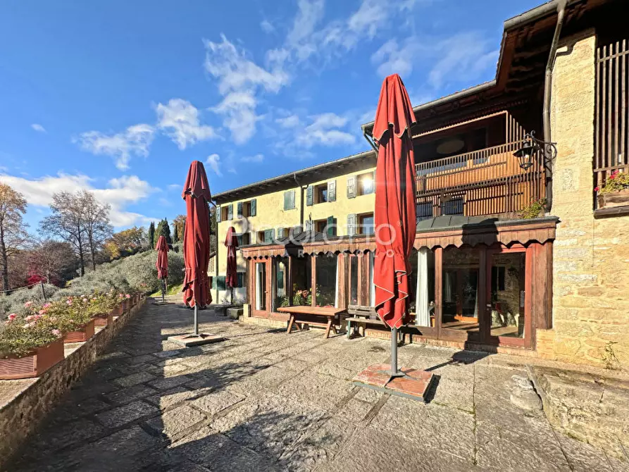 Immagine 21 di Villa in vendita  in via Monte dei Frati a Asolo